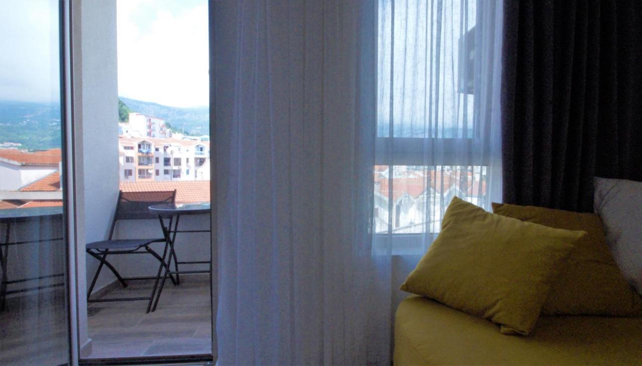 Mondi Azzurri Apartment Budva Exterior photo